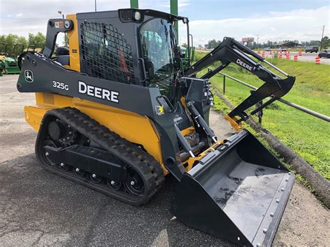 john deere track skid steer|john deere 325g track size.